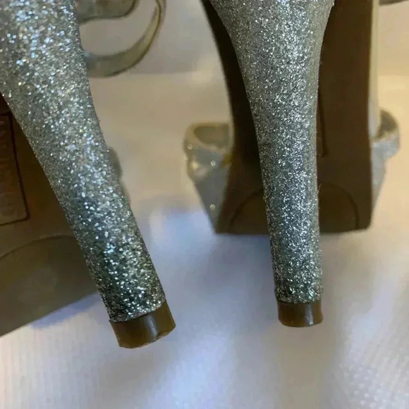 Unlisted Strappy Silver 4 Inch Stiletto Platform Heels Shoes Women’s Size 9 - Picture 4 of 12